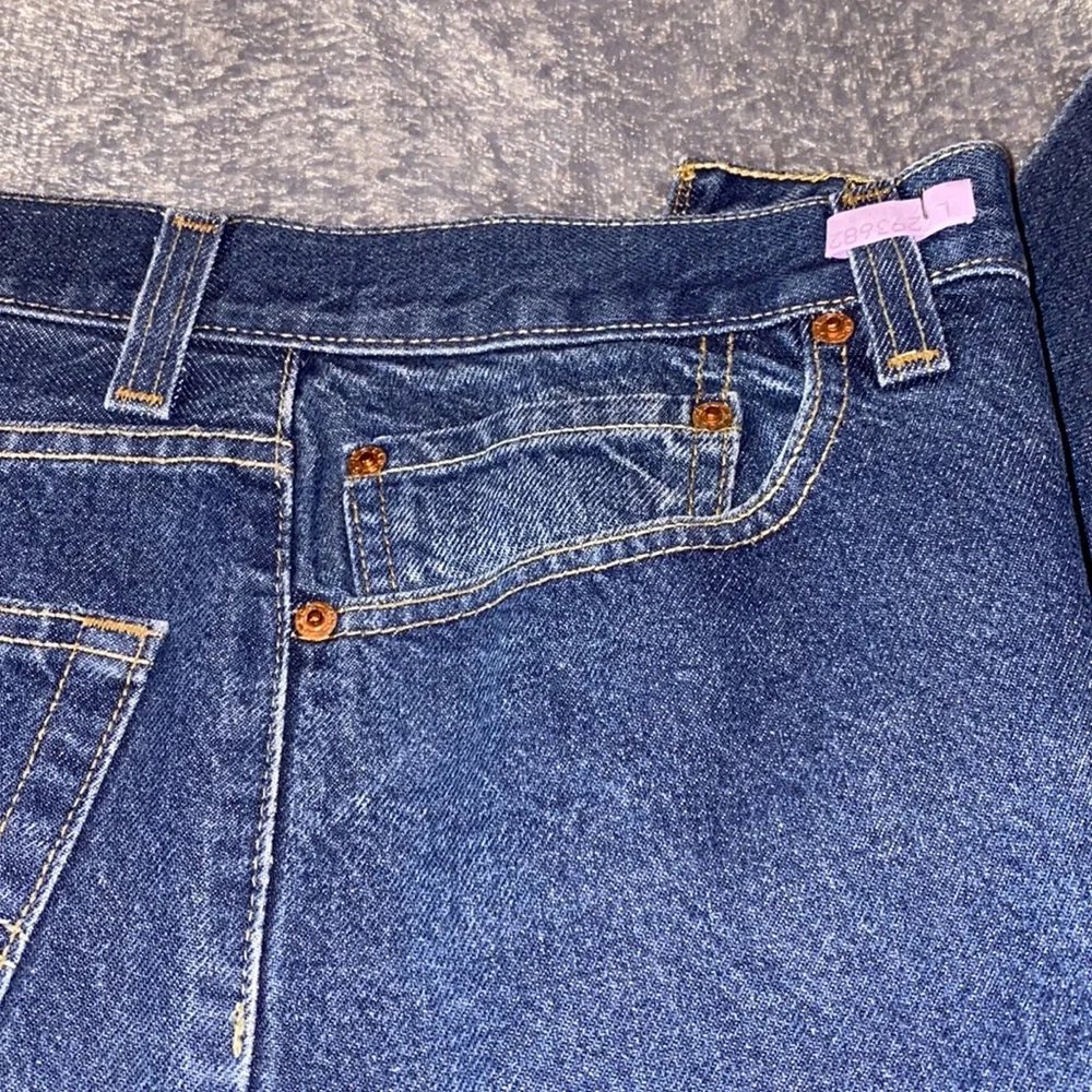 👖Levi’s regular fit 505, waist 36, length 32 - Picture 2 of 5